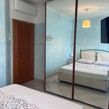 Steffy’s House Di *